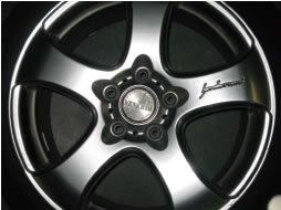 他社にはできない「ハイパーシルバー塗装」に対応!!